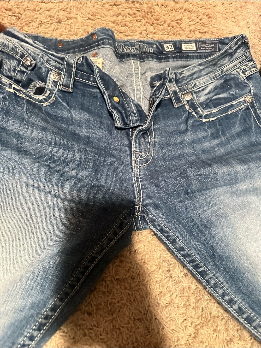 Miss Me Women's Faded Blue Straight Leg Jeans